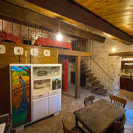 Piccolo Angolo Di Paradiso, Sigillo, Montecucco Holiday home Porello