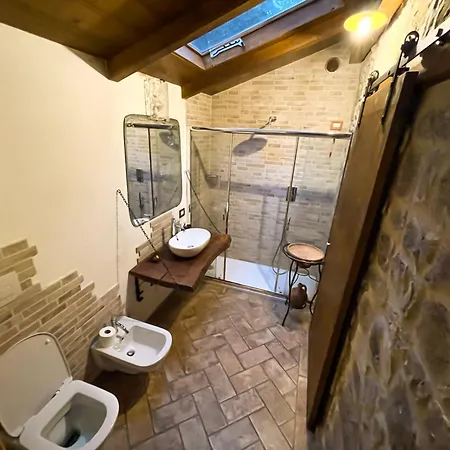 Piccolo Angolo Di Paradiso, Sigillo, Montecucco Purello